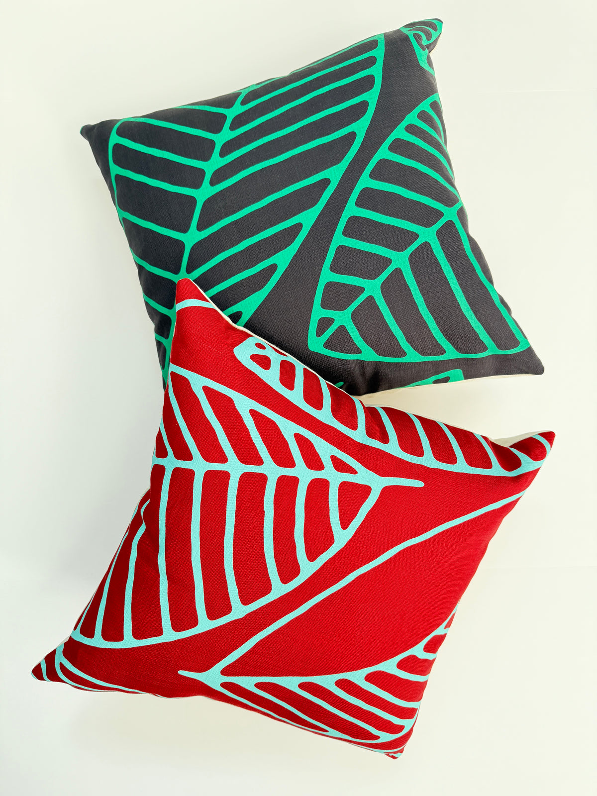African Print Pillow Cover - Oversized Leaf Design BB