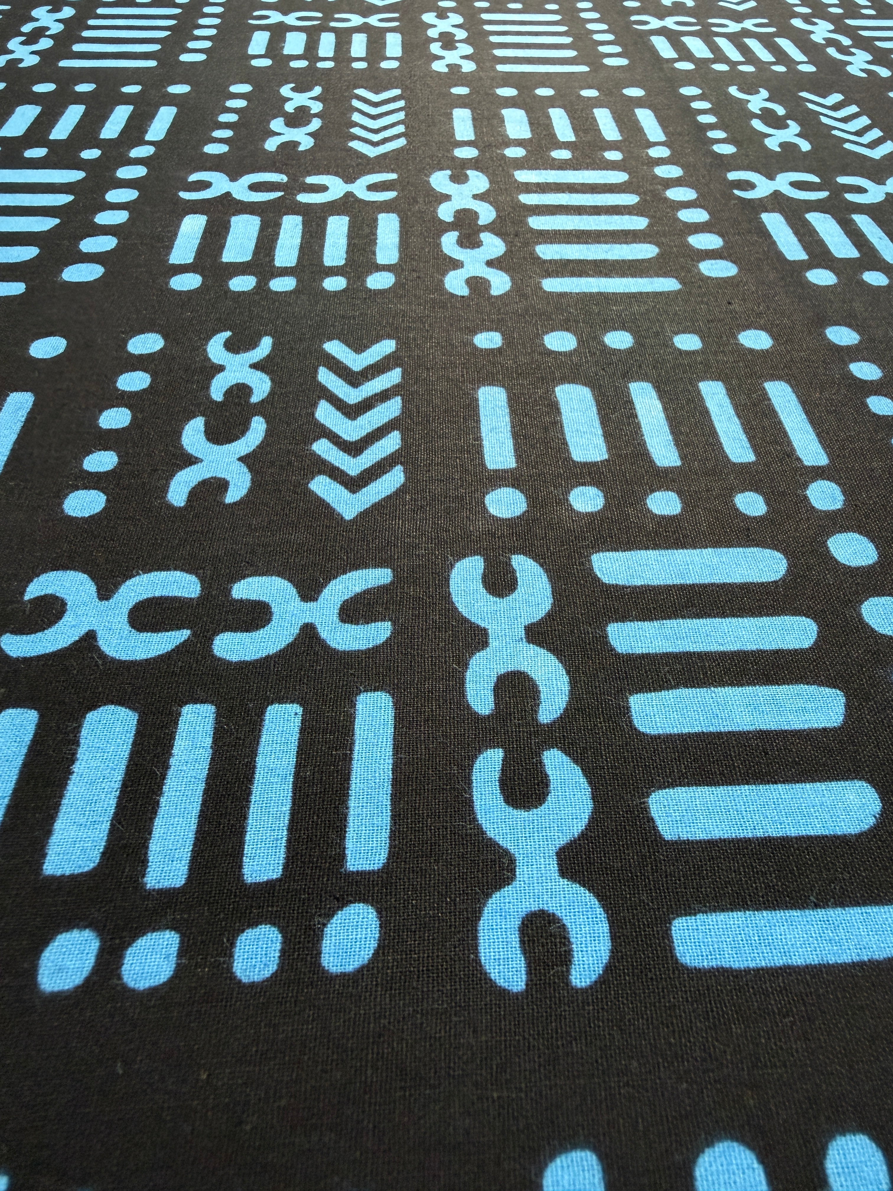 Tribal Fabric - 016893