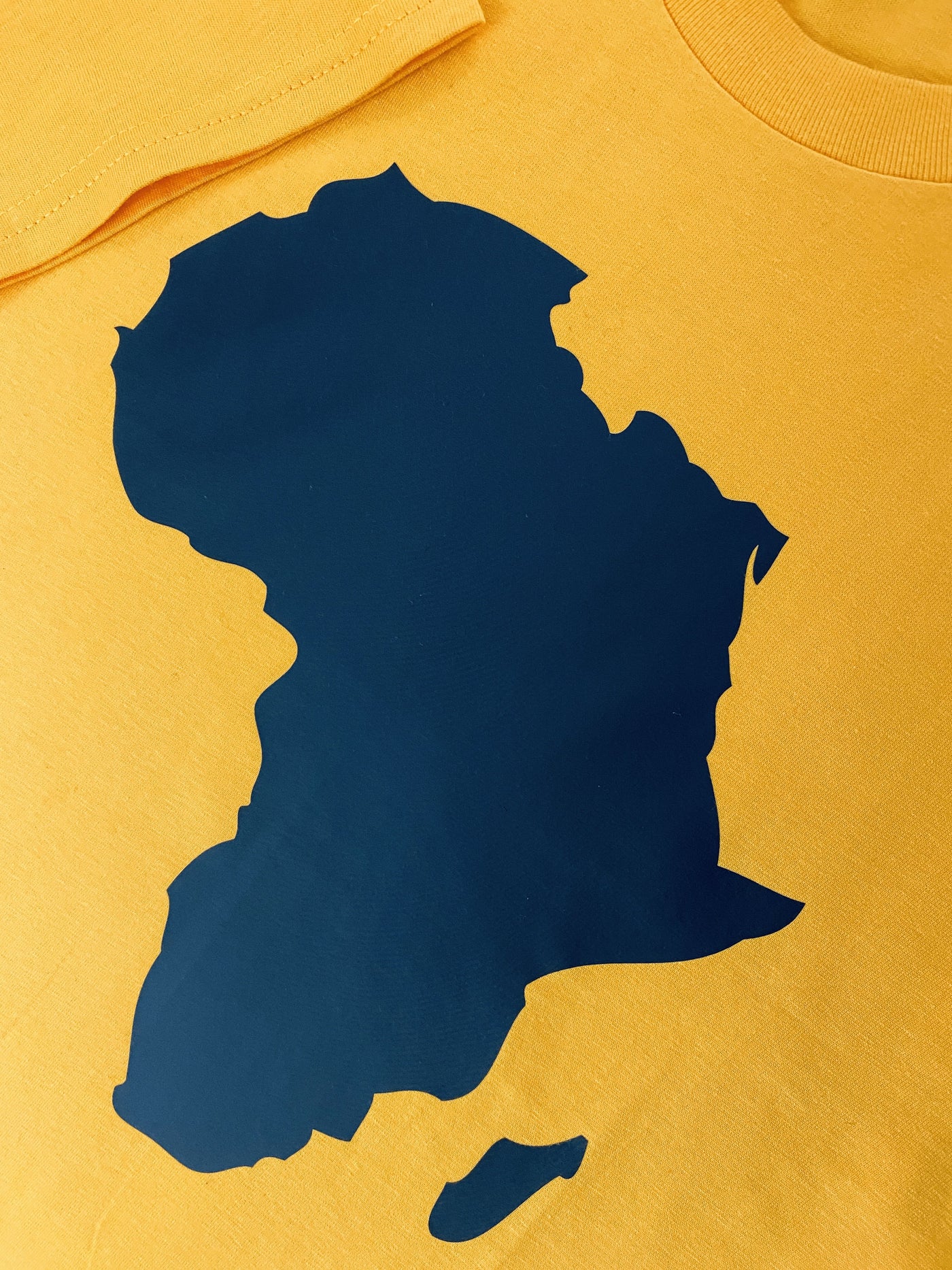 Afrika Map T-Shirt - Y/B
